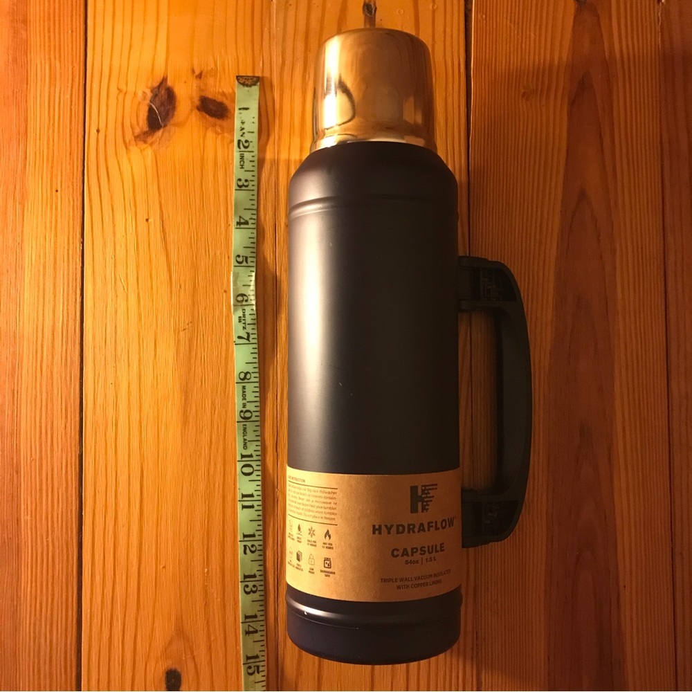 Hydraflow Navy Insulated 54 Oz. Thermos, NWT, 14” - Picture 4 of 8